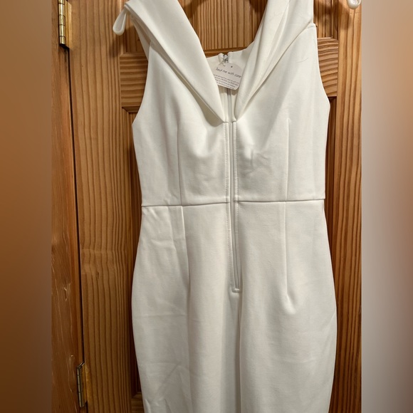 Twosisters Brand, Bridal, White Dress, Formal, Form Fitted - Picture 5 of 7